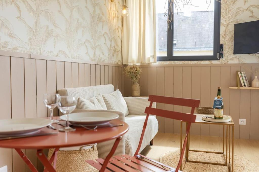 Appart'Hotel & Spa "Les Voiles" Le Pere Banard 卡纳克 外观 照片