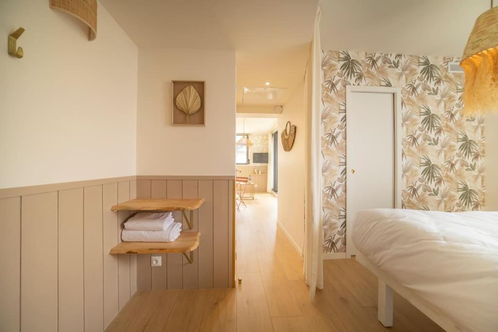 Appart'Hotel & Spa "Les Voiles" Le Pere Banard 卡纳克 外观 照片